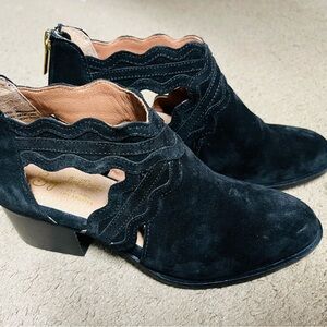 Seychelles Black Leather Ankle Boots